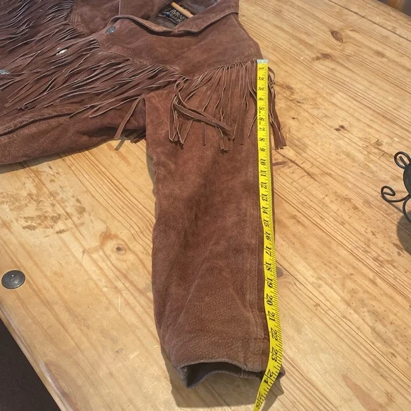 SOLD SOLD SOLD‼️‼️‼️Brown Leather Fringe Jacket - Picture 5 of 15